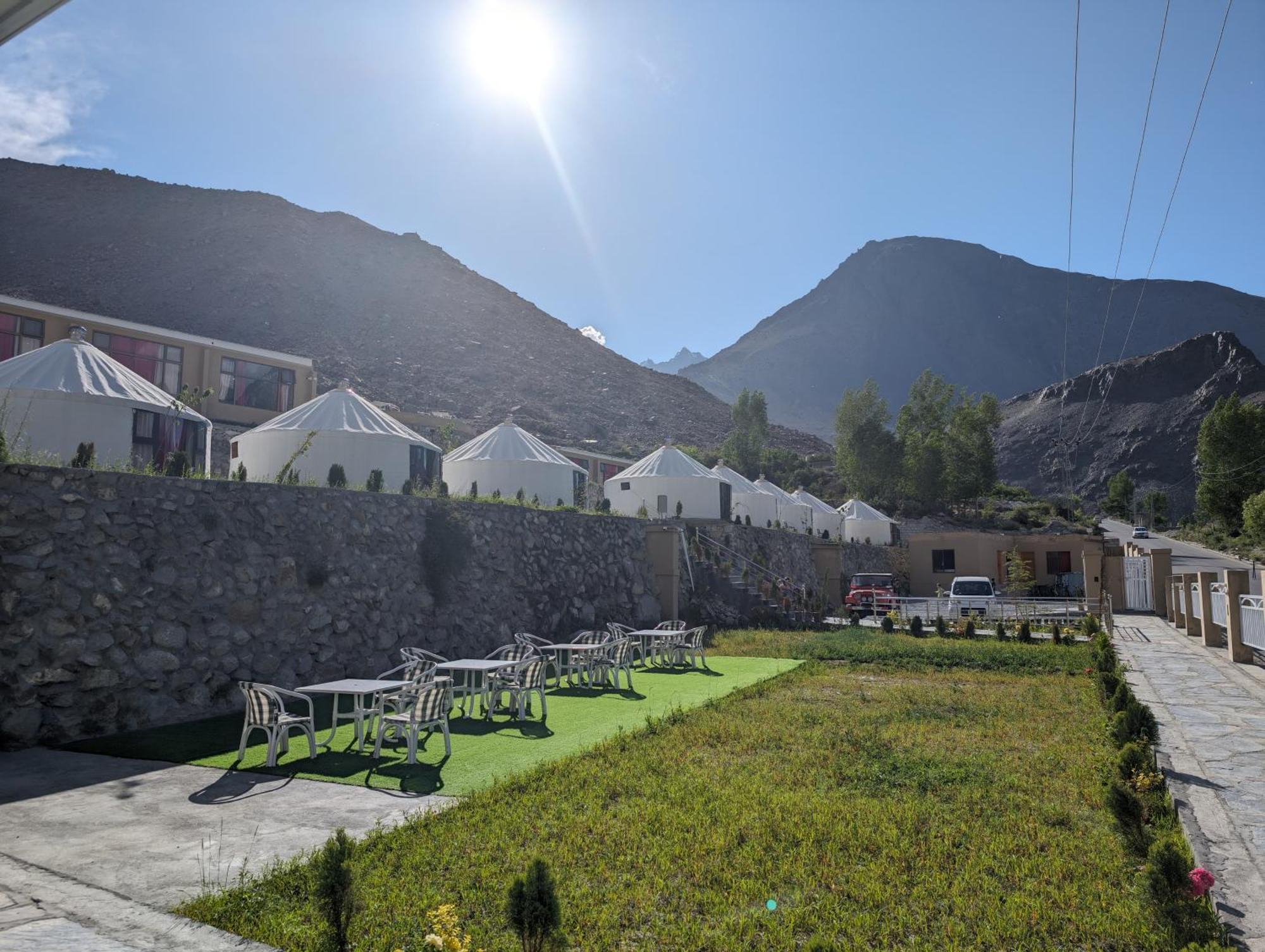 Apex Hotels And Resorts Hussaini Karimabad  المظهر الخارجي الصورة