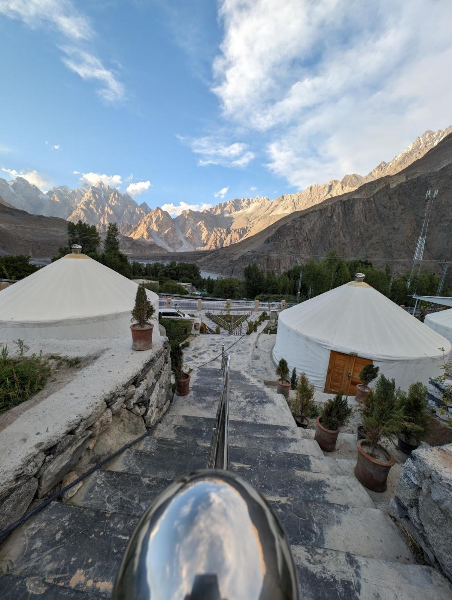 Apex Hotels And Resorts Hussaini Karimabad  المظهر الخارجي الصورة