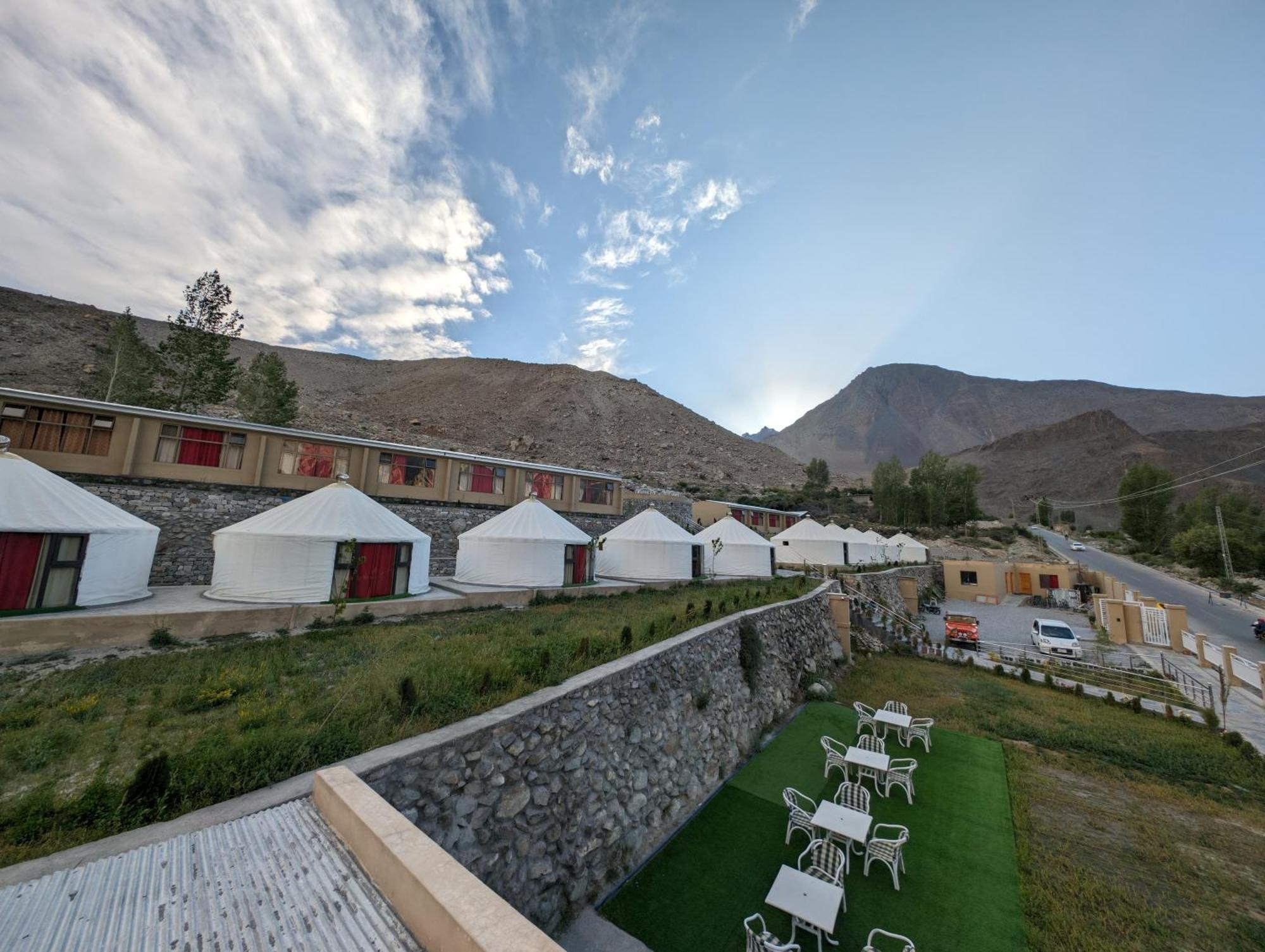 Apex Hotels And Resorts Hussaini Karimabad  المظهر الخارجي الصورة