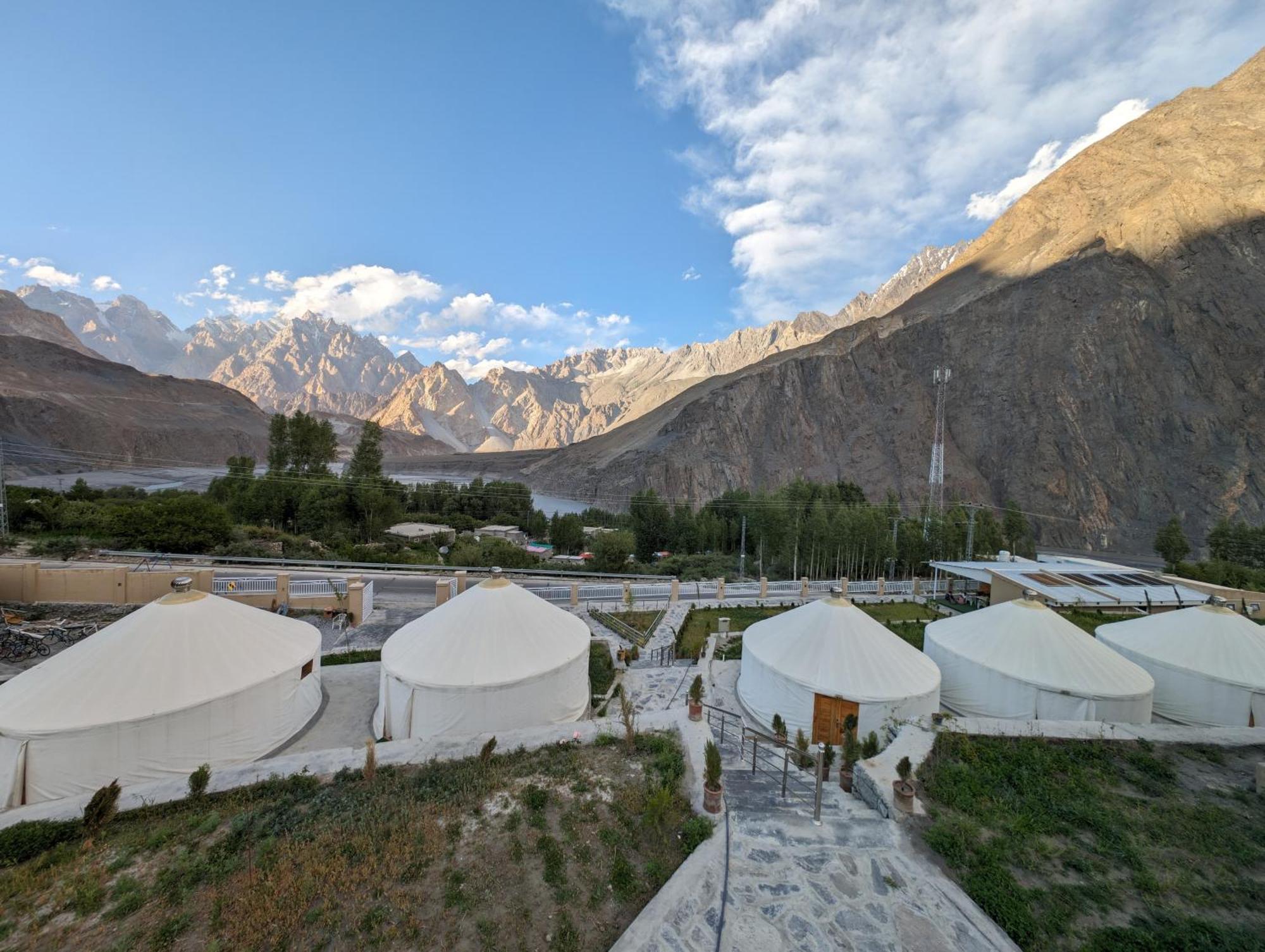 Apex Hotels And Resorts Hussaini Karimabad  المظهر الخارجي الصورة