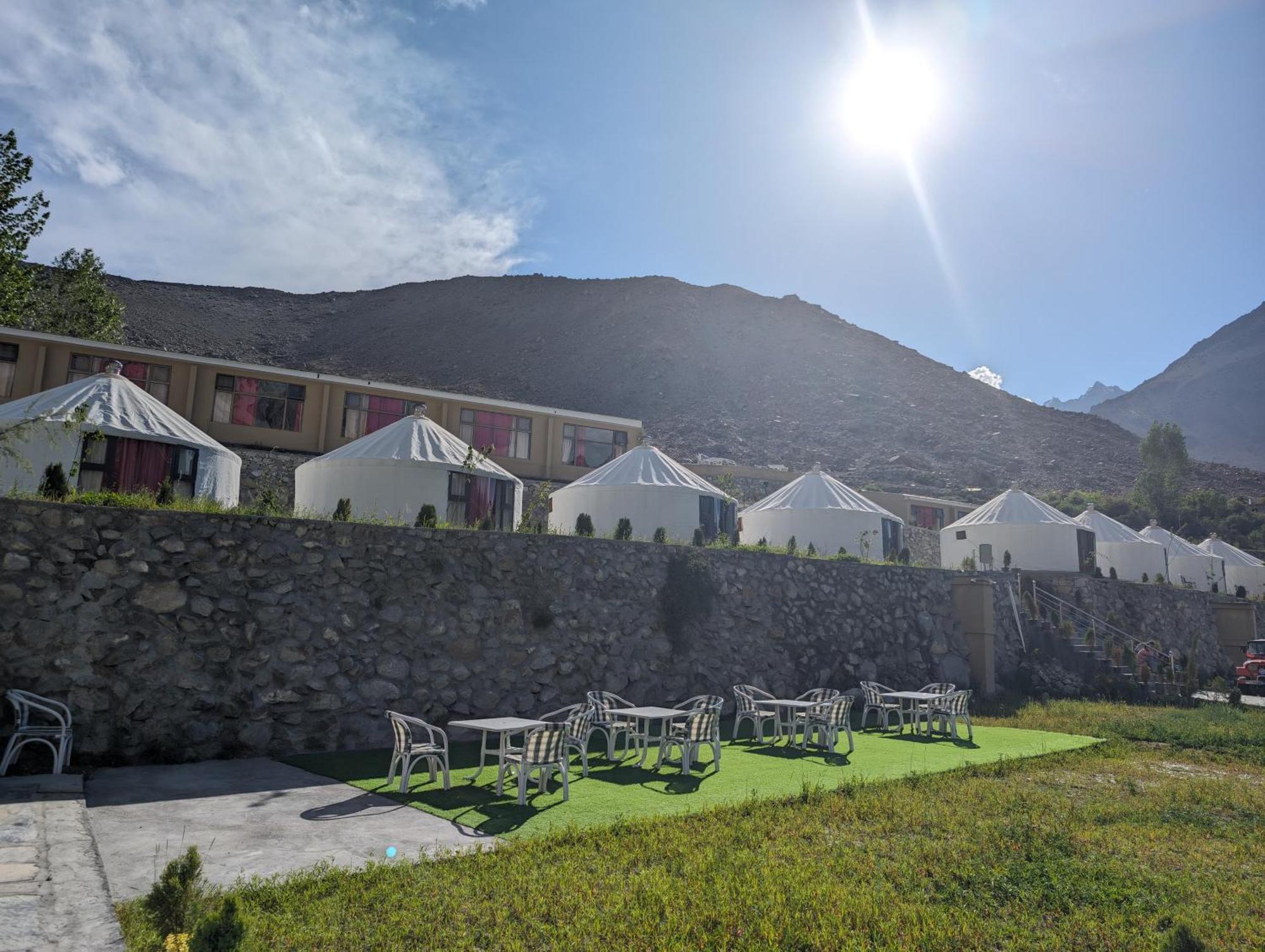 Apex Hotels And Resorts Hussaini Karimabad  المظهر الخارجي الصورة